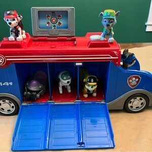 Paw Patrol Mission Cruiser Transport Truck Plus